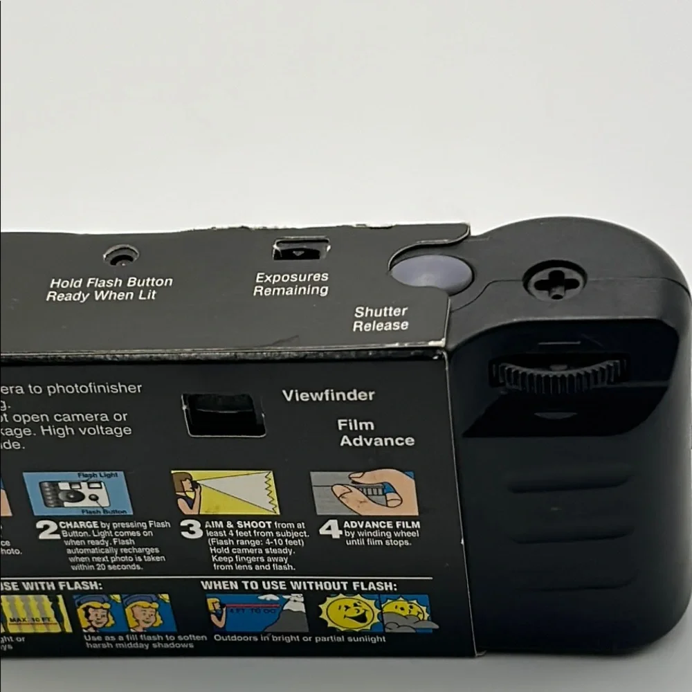 Solaris Black White Disposable Camera 400 27exp Indoor/ Outdoor